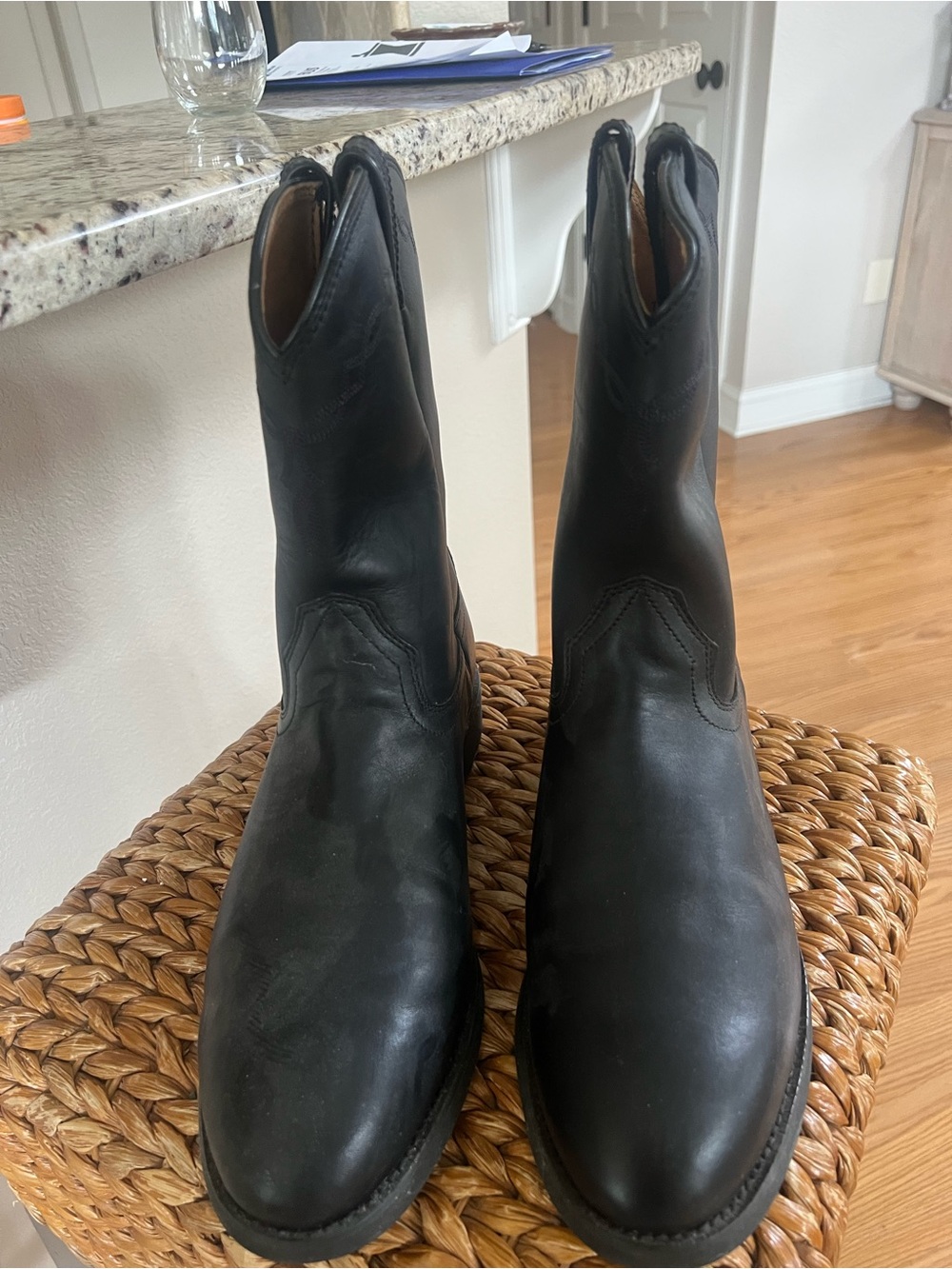 Ariat Heritage Black Leather Western Pull-On Boots for Men